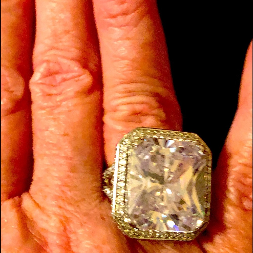 Suzanne Somers Sterling Silver Ring
